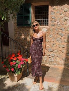 Without a Doubt, These Are the 18 It Dresses of Summer 2019 | Who What Wear UK Jeans Trend, Jeanne Damas, Dress Gift, Looks Style, Spring Summer Outfits, A Dress, Holiday Outfits