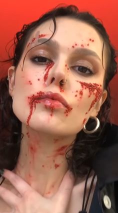 Beat Up Face Makeup Halloween, Teeth Halloween Makeup, Slasher Victim Halloween Costume, Glam Gore Makeup, Halloween Makeup Looks Blood, Gore Halloween Makeup Looks, Rhinestone Blood Makeup, Slasher Makeup, Halloween Costumes With Blood