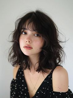 Short Wavy Hair Color, Shoulder Length Colored Hair, Over The Shoulder Haircut, Wavy Shoulder Length Hair With Bangs, Messy Shoulder Length Hair, Shoulder Length Perm, Shoulder Length Wavy Hair With Bangs, Shoulder Hair Length, Layers Shoulder Length Hair