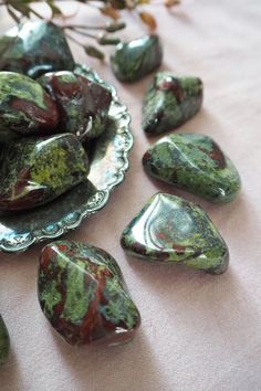 Jasper epidote – Jasper epidote tumbled stone – The stone of courage and vitality – Dragon stone – Crystals https://etsy.me/3A63mIn #jaspertumbledstone #dragonstone #jasperepidote #dragonsbloodjasper #epidotejasper Jasper Gemstone Aesthetic, Dragon Stone Crystal, Petra Core, Jasper Core, Goblin Hoard, Jasper Crystals, True Autumn, Dragon Stone, Packaging Template Design