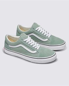 Vans | Old Skool Black/White Classics Shoe | Vans Vans Vintage, Vans Store, Vans Logo, Shoes Vans, Color Story, Vans Shop, Classic Shoes, Shoes Womens, Vans Old Skool