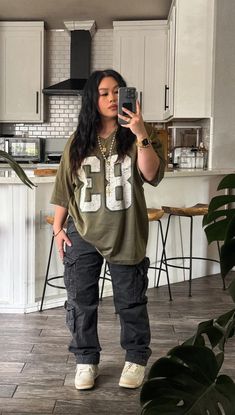 Oversize Clothes Aesthetic, Plus Size Bonfire Outfit, Cute Lake Outfits, Cute Lake Outfits Summer, Lake Outfits Summer, Fall Tomboy Outfits, Tomboy Fashion Summer, Girly Tomboy Outfits, Lake Outfits