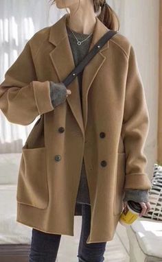 Brown Sexy Short Spring Coat. It is good for classy wear and formal events. It will show your feminity and elegance. It is good for elegant ladies and seductive women. Brown Coat Outfit, Women Wool Coat, Fall Fashion Coats, Coat Closet, Beige Coat, Long Coat Women, Women Coat, Double Breasted Trench Coat, Maxi Coat