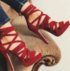 Red Stiletto Heels Hot New wedding women's shoes G6752 from Eoooh❣❣ Aesthetic Heels, Red Stiletto Heels, High Heels Classy, Gladiator High Heels, Elegant Pumps, Red Stilettos, Basic Heels, Club Outfit, Zipper Heels