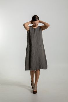 dress me linen - tunica Linen Shift Dress With A-line Shape, Summer V-neck Shift Linen Dress, Linen A-line Shift Dress, Short Linen Dress, Casual Knee-length Linen Dress With Button Closure, Lagenlook V-neck Daywear Dress, Linen Tunic Dress, Linen Tunic, French Linen