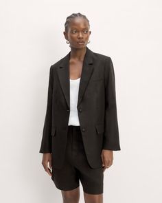 The Linen Oversized Blazer Black – Everlane Relaxed Fit Single-breasted Blazer For Work, Classic Outerwear With Relaxed Fit For Office, Relaxed Fit Single Breasted Blazer For Work, Classic Relaxed Fit Outerwear For Office, Fall Formal Blazer With Relaxed Fit, Relaxed Fit Formal Blazer For Fall, Fall Formal Relaxed Fit Blazer, Relaxed Fit Blazer With Hidden Buttons For Work, Relaxed Fit Business Blazer With Welt Pockets