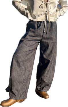 Casual Baggy Dark Wash Pants, Casual Dark Wash Baggy Pants, Denim Pants With Elastic Waistband For Streetwear, Solid Relaxed Fit Denim Bottoms, Solid Denim Bottoms With Relaxed Fit, Casual Washed Black Wide-leg Jeans, Denim Blue Bottoms For Elevated Casual Fall Occasions, Dark Wash Straight Pants For Fall, Fall Dark Wash Straight Pants