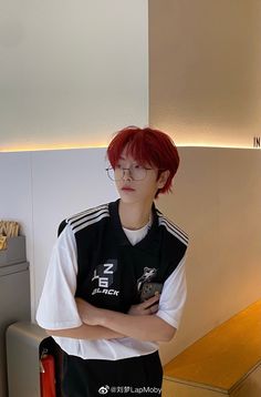 Red Hair Boy, Skz Bangchan, Girl Short Hair, Orange Hair, Cool Hair Color, Ginger Hair, Handsome Anime Guys