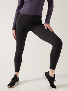 Ultimate Stash 7/8 Tight | Athleta