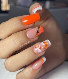 Nail Polish Art Designs, Sns Nails Colors, French Tip Nail Designs, French Manicure Nails, Fancy Nails Designs, Colored Acrylic Nails, Cute Acrylic Nail Designs, Glow Nails, Pretty Gel Nails