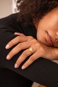 STANDARD ∙ SIGNET ∙ R I N G D E T A I L S A classic oval ring with your actual handwriting.   * Material: Sterling Silver, 14K Gold Filled , 14K Rose Gold Filled or 14K solid gold  (Gold Filled is made of thick 14k gold or rose gold layered on .925 sterling silver.) * Oval size: 8x10mm * Band width: 2.5mm Personalized with our Code Blue Jewelry original floral illustrations Everyday Adjustable Oval Dome Ring, Adjustable Dome Ring For Everyday Wear, Tarnish Resistant Oval Dome Ring For Everyday, Oval Heart Ring For Promise Occasion, Oval Heart Promise Ring, Classic Oval Heart Promise Ring, Classic Oval Heart Ring, Adjustable Oval Signet Ring For Everyday, Everyday Gold Oval Initial Ring