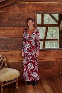 Shop the Burgundy Pineapple Inspiration V Neck Maxi Dress at FARM Rio. Get 15% off your 1st purchase and check out new arrivals! Pineapple Dress, V Neck Maxi Dress, Am To Pm, Plunging Neck, Swimwear Dress, Open Doors, Dress Home, Maxi Knit Dress, Midi Maxi Dress