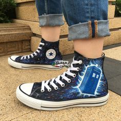 Men Women Converse Shoes Hand Painted Doctor Who Tardis Canvas Sneaker Customize Shoes, Paint Shoes, Shoes Painting, Shoes High Tops, Women Converse, Converse Design, Galaxy Converse