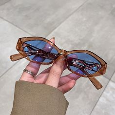 New Small Full Oval Frame Sunglasses Trendy Fashion Multicolored Female Shades Popular Brand Sunglasses Women Popular, Popular Ladies Sunglasses, Popular Sunglasses Brands, Transparent Sunglasses, Colour Blocking Fashion, Skull Lover, Trendy Sunglasses, Oval Frame, Eyewear Design