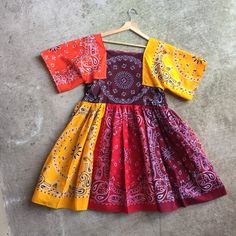 Handmade Bandana Dress 100% Cotton. 100% Handmade. Made To Order. Sizes Xs To 5x. Approximate Measurements Of Size M Laying Flat: Pit To Pit: 19”. Pit To Hem: 25”. Shoulder To Hem: 36”. Waist: 19”. Seen On 5'5” Tall. Brand New. See Pictures For Full Details. Pink Lace Maxi Dress, Vintage Shift Dress, Square Dance Dresses, Bandana Dress, Dresses Handmade, Blue Knit Dress, Pale Pink Dress, Short Sleeve Maxi Dress, Blue Sleeveless Dress