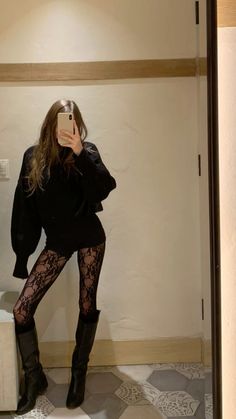 Chique Outfits, Pastel Outfit, Lace Tights, Neue Outfits, Tights Outfit, Mode Inspo