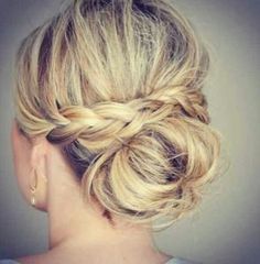 25 Updos For Thin Hair That Score Maximum Style Point Party Hair Inspiration, Updo Casual, Hair Plait, Plait Styles, Hairstyle Bridesmaid, Updo Easy, Hairstyles Anime, Hairstyles School, Office Hairstyles