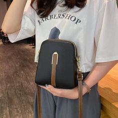 Material: PU Leather Closure Type: Zipper hasp Suitcase shape: Vertical model in square shape Style: Street Trend Occasion: Daily Matching Color Personality, Luggage Sizes, Beige Style, Street Trends, Crossbody Bag Women, Mary Poppins, Mobile Phone Bag, Small Crossbody Bag, Square Bag