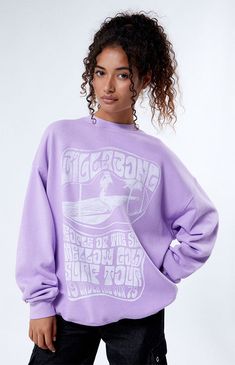 Color Sweatshirt, Purple Sweatshirt, Casual Preppy Outfits, Billabong Women, Fun Sweatshirts, Sweatshirt Outfit, Cute Sweatshirts, Vintage Hoodies, Custom Graphics