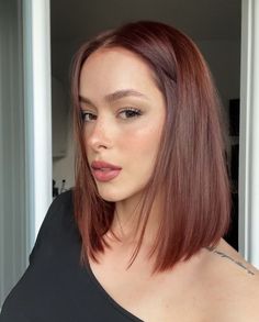 Spring Red Hair, Spring Red Hair Color, Short Auburn Hair, Short Copper Hair, Copper Brown Hair, Red Hair Color Ideas, Hair Color Images, Red Hair Inspo, Spring Red