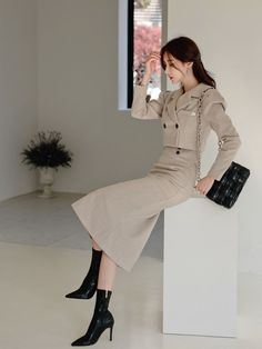 European Style Outfits, Rich Outfits, Elegant Outfit Classy, Fashion Fail, Stylish Work Outfits, Fashion Design Clothes, Looks Vintage, Elegant Outfit