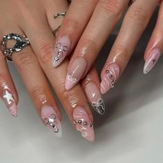 49695345246507 Abstract Line Nails, Ballerina Acrylic Nails, Nagel Tips, Fake Nails With Glue, Nail Length, Stick On Nails, Nail Art Hacks, Nails Inspo, Artificial Nails