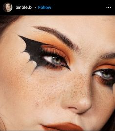 Bat Makeup, Cute Halloween Makeup, Halloween Eye Makeup, Halloween Makeup Inspiration, Halloween Eyes, Creative Eye Makeup, Fx Makeup