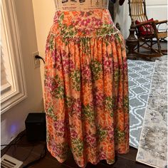 Lined Skirt Made Of Polyester, Size Small, Elastic Waist Band Lined Skirt, Green Orange, Waist Band, Green And Orange, Elastic Waist, Womens Skirt, Elastic, Skirt, Band