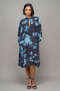 Blue dress with garden print, kimono sleeves and pleated back. - Aza Fashions Blue Garden, Studio Blue, Kimono Sleeves, Garden Print, Leh, Kimono Sleeve, Dress For Women, Women Dresses, Dress Pattern