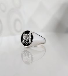 -We can engrave your chosen university, college, high school logos, family crest, letters, monogram letters, numbers and custom drawings you draw on your signet ring. -Please contact me for your engraving logo and special drawings. ----- MATERİAL----- -925 high quality silver -Gold plated, rose gold plated -----SİZE----- -14mm(0.55inches) 10mm (0.39 inches) signet diameter. -There are 925 patents in each ring. -Es ist voll und fest -They are elegant rings suitable for daily use. -Your personaliz Classic Oval Couple Rings For Anniversary, Classic Oval Cabochon Rings For Gift, Classic Oval Cabochon Ring As Gift, Oval White Gold Dome Ring For Gift, Oval White Gold Dome Ring As Gift, Oval Engraved Sterling Silver Promise Ring, White Oval Engraved Ring Gift, Heirloom Style Oval Enamel Ring For Anniversary, Classic Enamel Ring As Gift