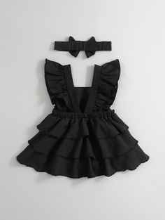 2-Piece Toddler Baby Girl Ruffle Bow Front Layer Skirt Party Dress – a delightful ensemble designed for special occasions and celebrations! This charming set features a stylish ruffle bow front layer skirt that adds an elegant touch to your little one's look. The two-piece design provides both comfort and style, making it perfect for parties and festivities. Dress your toddler girl in this super adorable outfit to make a statement at any special event. It's the ideal choice for a cute and festiv Dresses Diy, Girls Dresses Diy, Goth Baby, Girl Woodland, Layer Skirt, Sitewide Sale, Black Dress Outfits, Striped Bodysuit