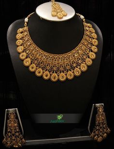 Royal Jewelry Indian, Bridal Gold Necklace, Antique Gold Jewelry Indian, Fancy Jewelry Necklace, Handmade Gold Jewellery, Gold Necklace Indian Bridal Jewelry, Bridal Fashion Jewelry