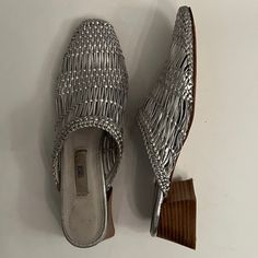 Miista Handwoven Araxie Mule In Silver With A Super Cool Stacked Block Heel. Handwoven Lambskin, Made In Spain. Size Eur 41 / Us 9.5. Heel And Woven Top Of Mule Are In Excellent Condition. Summer Silver Pointed Toe Mules, Formal Woven Leather Mules, Trendy Synthetic Mules With 4-inch Heel, Summer Synthetic Mules With 4-inch Heel, Open Toe Synthetic Mules With 4-inch Heel, Leather Mules, Woven Top, Mule Clogs, Mules Shoes