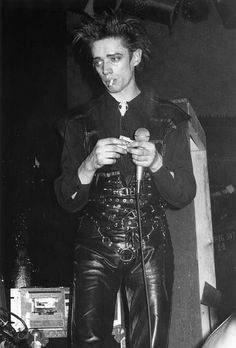 Ying Gao, 70s Punk, Goth Subculture, Goth Boy, Punk Aesthetic, Nick Cave