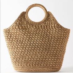 Never Been Used Raffia Tote Bad From Zara 2023 Zara Bucket Bag For Vacation, Zara Bucket Bags For Vacation, Zara Bucket Beach Bag, Zara Bucket Bag For Shopping, Trendy Zara Summer Shoulder Bag, Casual Zara Bucket Shoulder Bag, Zara Bucket Bag For Spring, Zara Shoulder Bag For Summer Shopping, Zara Brown Shoulder Bag For Beach