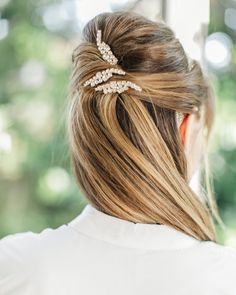 Easy Wedding Guest Hairstyles, Makeup Trial, Guest Hair, Wedding Hairstyles Bride, Simple Wedding Hairstyles, Hair Knot, Romantic Boho, Open Hairstyles