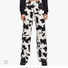 Brand New High Waist Pants 26 In Waist Size 0-2 Cow Print Jeans, Cow Print Pants, Style Wide Leg Jeans, Pattern Pants, Print Jeans, High Waist Pants, Printed Jeans, Print Pants, Cow Pattern