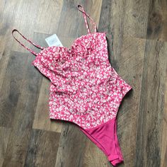 Nwt!! Summer Pink Underwire Bodysuit, Pink Underwire Bodysuit For Summer, Feminine Fitted Bodysuit For The Beach, Trendy Zara Swimwear For Spring, Trendy Fitted Swimwear For Day Out, Chic Underwire Swimwear For Spring, Spring Stretch Bodysuit With Underwire, Spring Bodysuit With Underwire And Lined Body, Spring Underwire Stretch Bodysuit