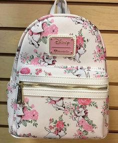 Mochila Louis Vuitton, Disney Bags Backpacks, Cute Mini Backpacks, Disney Purse, Marie Aristocats, White Backpack, Mini Mochila, Floral Backpack, Popular Handbags