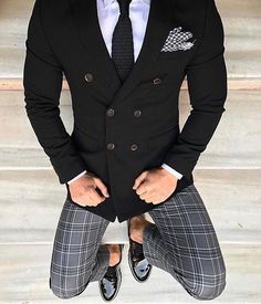 GUERREIRO'EMPIRE Business Mens Fashion, Wedding Suit Styles, Man Blazer, Slim Fit Tuxedo, Designer Suits For Men, Hipster Mens Fashion, Slim Fit Suits, Slim Fit Suit, Men’s Suits