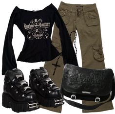 Grunge Fairycore Aesthetic, Goth Outfit Inspo, Reworked Clothing, Fairycore Aesthetic, Grunge Fairycore, Grunge Outfit, Vintage Thrift, 2000s Fashion Outfits, New Rock