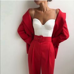 New With Tag Blogger’s Favorite Red Pants And Black Shirt What Color Dress For Spouse, Designer Red Suits, Red Suits For Women Shorts, Womens Red Suits, Pant Suits For Women Red, Homecoming Suits, Look Festival, Slim Straight Pants, Zara Jumpsuit