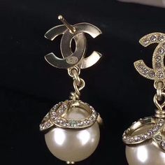 Chanel Crystal Pearl Dangle Earrings – LL Bazar