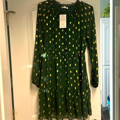 Nwt. Amazon Dress Casual Long Sleeve Maxi Dress For Holiday, Green Holiday Dress For Fall, Fall Holiday Midi Dress, Green Holiday Dresses For Fall, Flowy Long Sleeve Holiday Dresses, Chic Knee-length Dresses From Amazon, Chic Green Holiday Dress, Chic Knee-length Dresses By Amazon, Amazon Midi Length Dress For Date Night