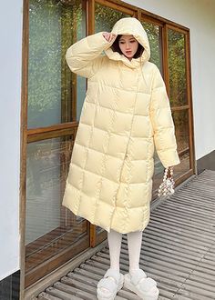 vivian seven coat Warm Solid Color Puffer Jacket For Winter, Solid Color Warm Puffer Jacket For Winter, Warm Winter Puffer Jacket, Winter Solid Color Hooded Puffer Jacket, Thick Winter Puffer Jacket, Puffy Down Outerwear For Cold Weather, Winter White Down Outerwear, Quilted Outerwear For Winter, Thick Solid Color Puffer Jacket For Winter