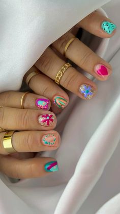 Artistic Nail Art, Nail Spring, Artistic Nails, Hello Nails, Hippie Nails, Gel Mani, Minimal Nails, Work Nails, Cute Gel Nails