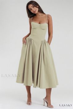 Lasaky - Vintage Long Dress with Dopamine Design, Palace Style, and Suspended Strap Midi Dress Chic, Vintage Long Dress, Backless Midi Dress, Jumpsuit Chic, Fitted Midi Dress, Dress Women Elegant, Pleated Maxi Dress, Crewneck Dress, Midi Dress Sleeveless