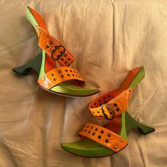 Ugly Shoes, Funky Shoes, Vintage Heels, Cute Heels, Shoe Inspo, Swag Shoes, Mode Inspo, Shoe Closet, Crazy Shoes