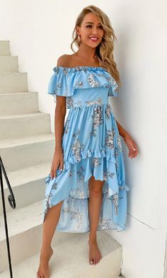 Falling Overboard Blue White Floral Pattern Short Sleeve Off The Shoul – Indie XO Summer Long Dress, Dress Vacation, Womens Long Dresses, Ruffle Trim Dress, Floral Print Design, Trim Dress, Maxi Styles, Long Summer Dresses, Top Summer