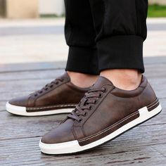 Casual Shoes Men Fashion Vintage Shoes Brown Brand Male Shoes Genuine Leather Men's Leisure Shoes, Yellow Shoes / US 7 Fashion Shoes For Men, Titan Cosplay, Male Footwear, Suede Shoes Men, Mens Casual Leather Shoes, Shoes Men Sneakers, Casual Shoes Men, Casual Leather Shoes, Traje Casual